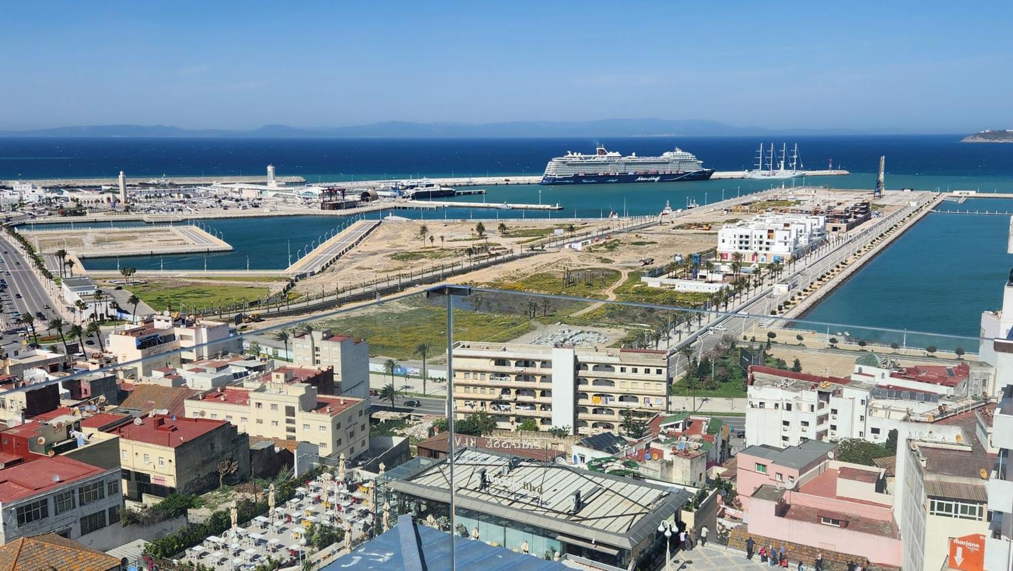 Magnifique Penthouse 160M2 Terrasse 90M2 Vue Mer Tanger Exterior foto